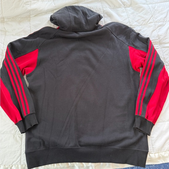 Adidas Black Hoodie with Red Accents men’s large like new - Picture 3 of 5